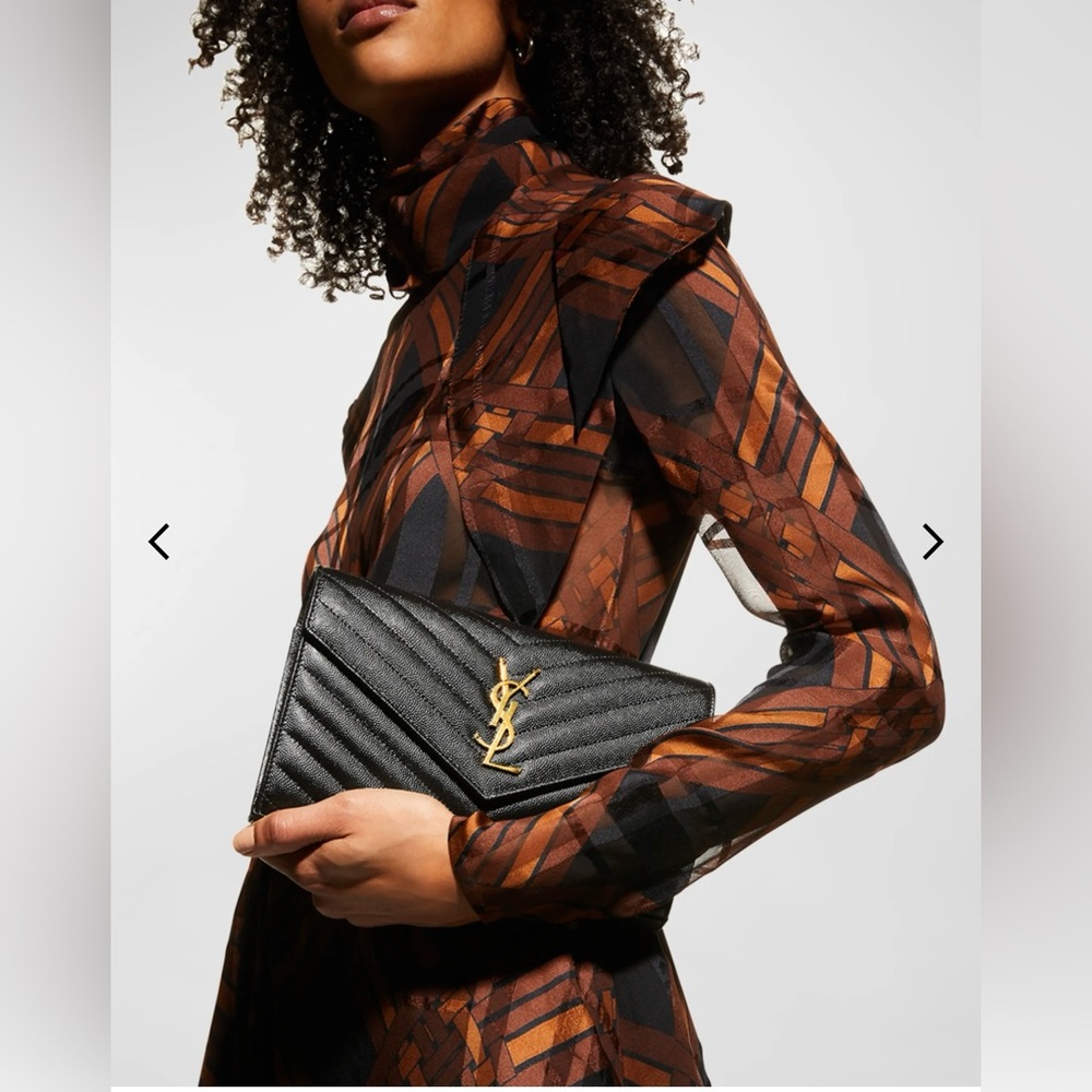 YSL CLASSIC CASSANDRE CHAIN WALLET
